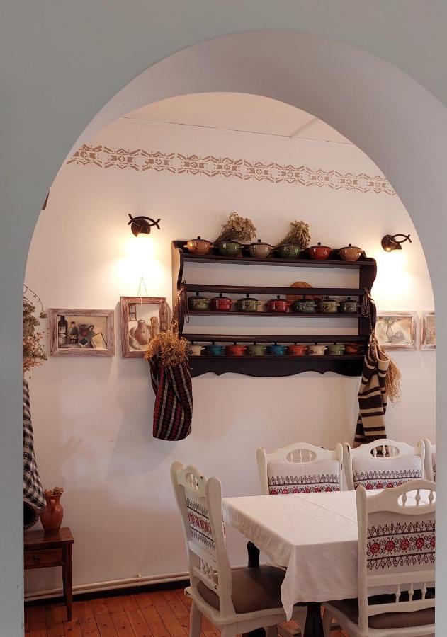 Hotel Casa Calin Vama  Esterno foto
