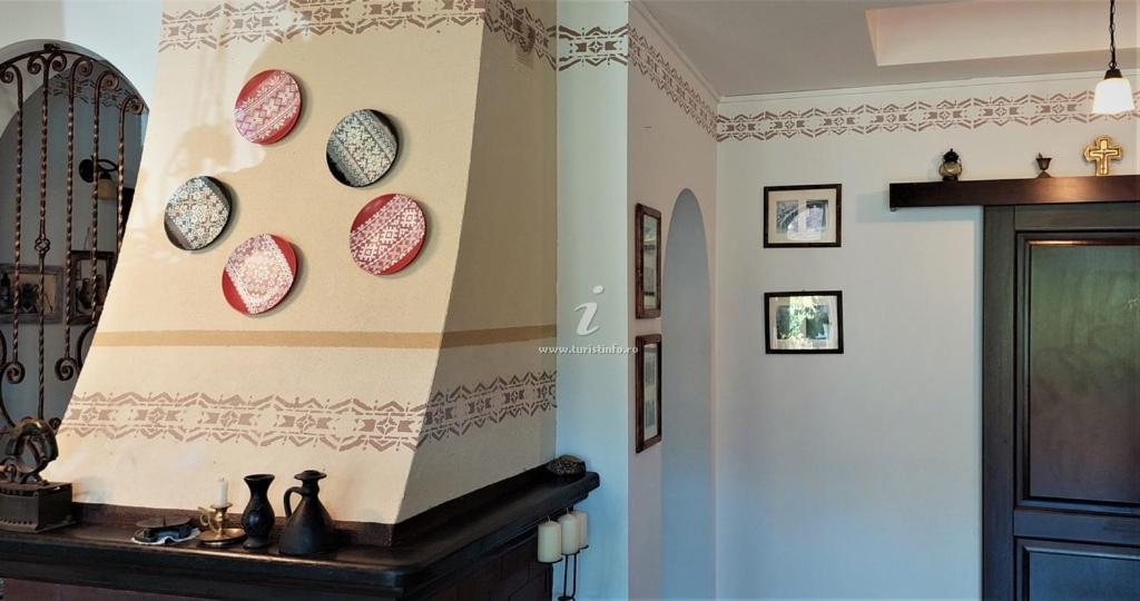 Hotel Casa Calin Vama  Esterno foto