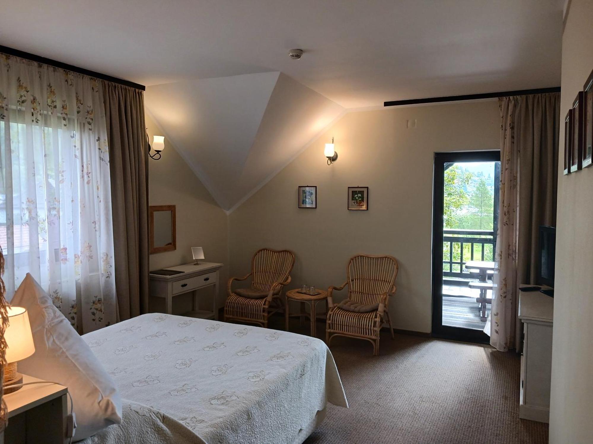 Hotel Casa Calin Vama  Esterno foto